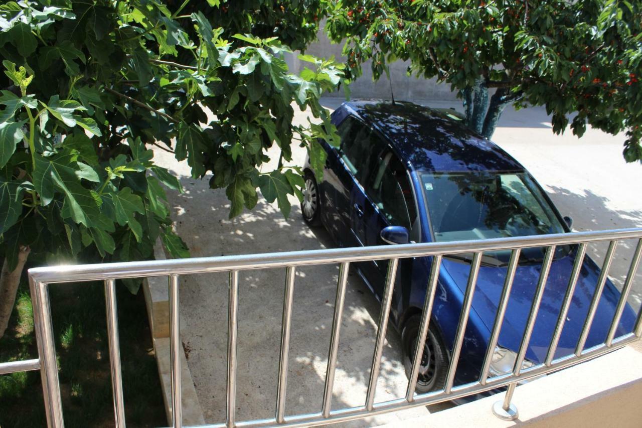 Apartment Lucy Zadar - Free Private Parking エクステリア 写真